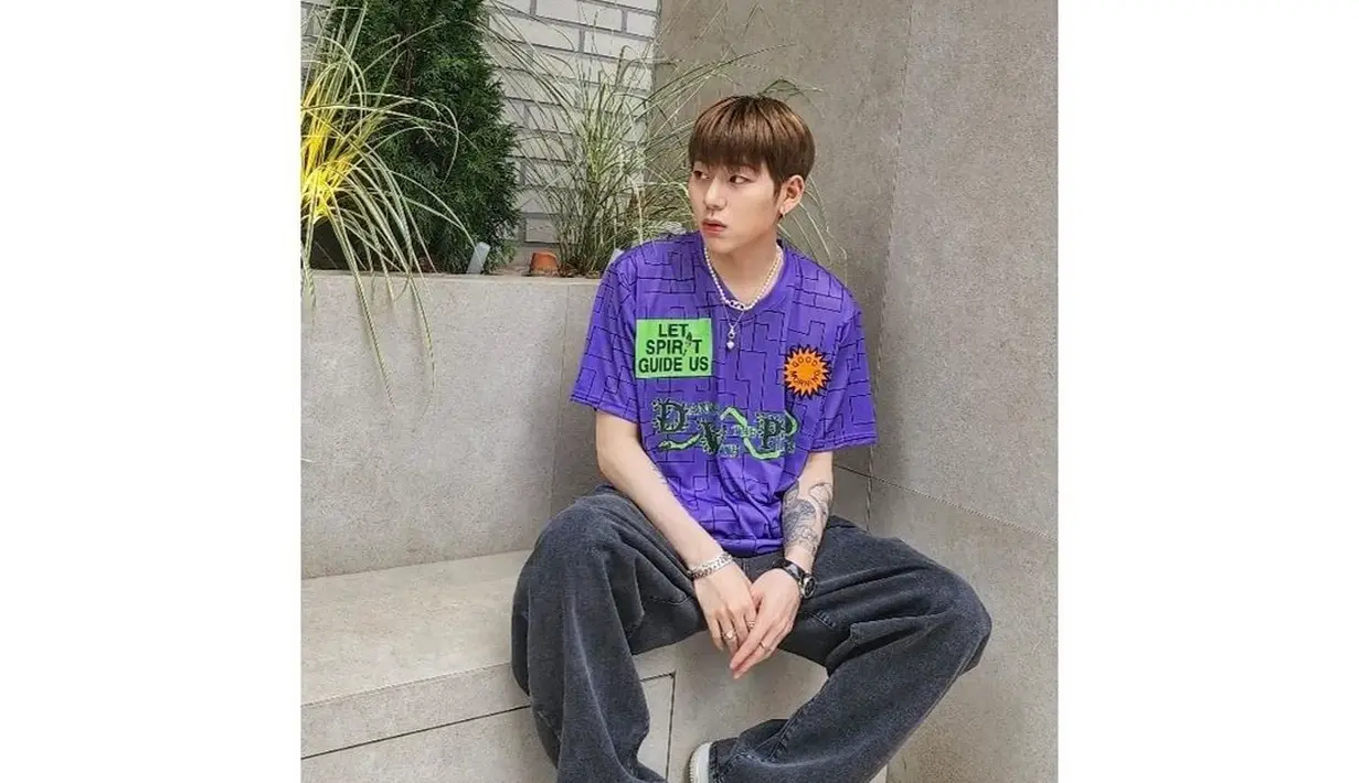 Dibalik kegarangannya, Zico mempunyai senyum manis yang mampu mencairkan hati para fansnya, terlebih fans perempuannya. (FOTO: instagram.com/woozico0914/)