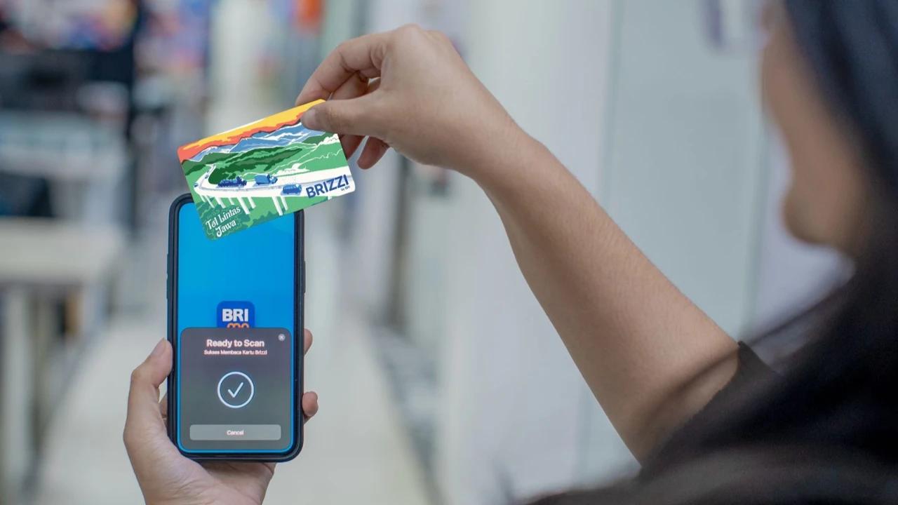 Top Up Kartu Elektronik BRIZZI Makin Praktis, BRI Bantu Pemudik Hindari Drama Antrean di Tol