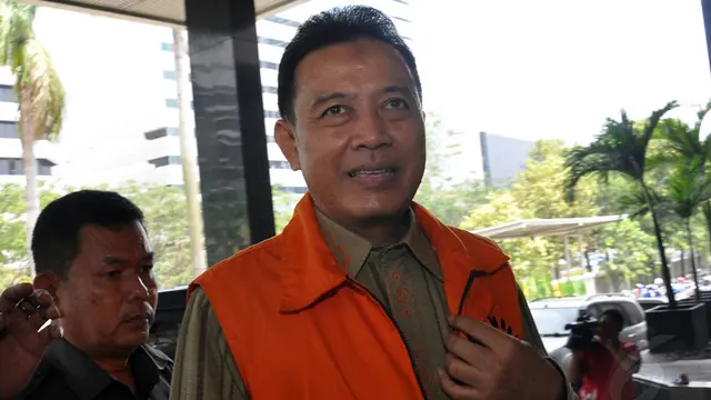 KPK Perpanjang Masa Penahanan Bupati Karawang