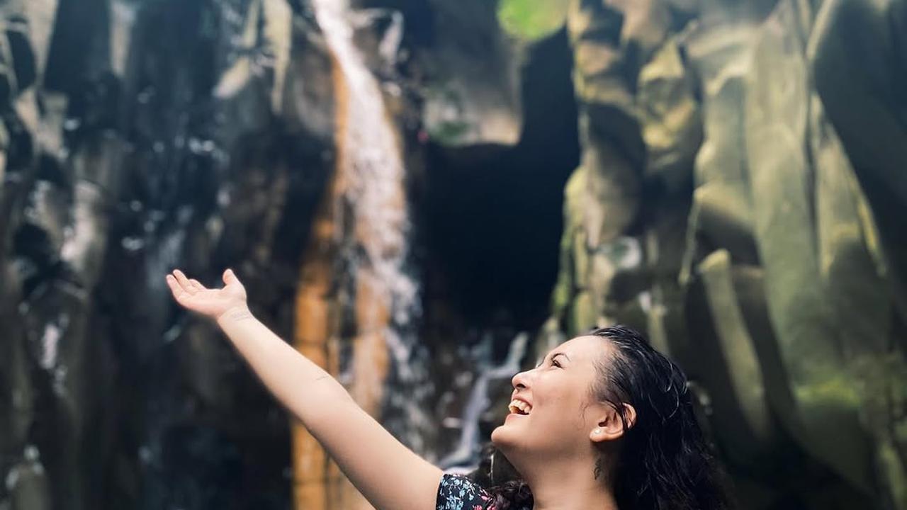 Talitha Curtis, Dulu Pemain Sinetron GGS Kini Berjualan Makanan di Depan Minimarket