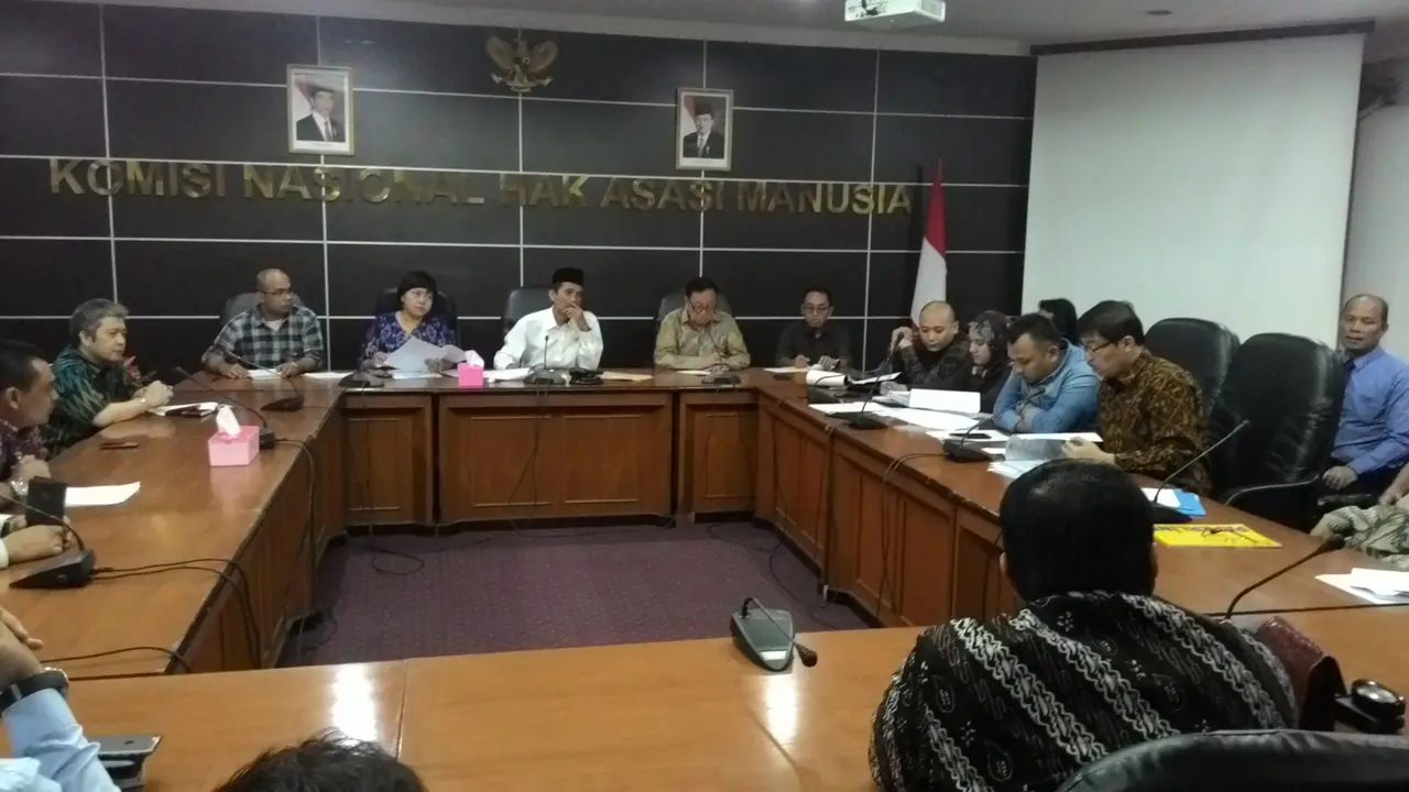 Tim Pengacara tersangka OC Kaligis mendatangi Komnas HAM