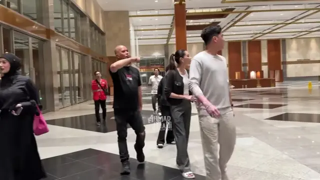 Potret Ruang Gedung yang Akan Dipakai Resepsi Pernikahan Al Ghazali dan Alyssa Daguise (Foto: YouTube AHMAD DHANI DALAM BERITA)