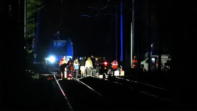 Kereta Anjlok di Prancis, 44 Orang Terluka