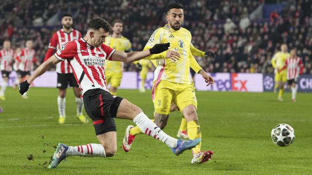 Foto: Perjuangan Tak Kenal Lelah Para Pemain PSV, Balikkan Keadaan di Leg 2 Babak Play Off Liga Champions