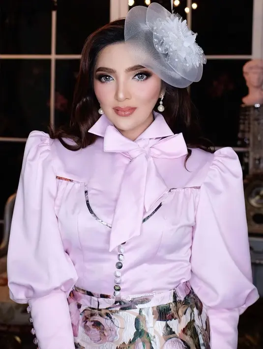 "Aku sampe ngomong ke suamiku, 'Sayang aku nggak kuat. Tolong jaga anak-anak ya, aku nggak kuat'" ungkap Ashanty. (Instagram/ashanty_ash)