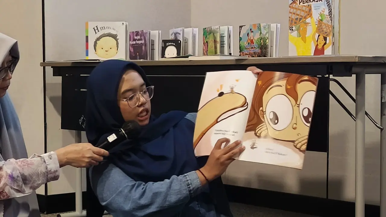 membaca nyaring