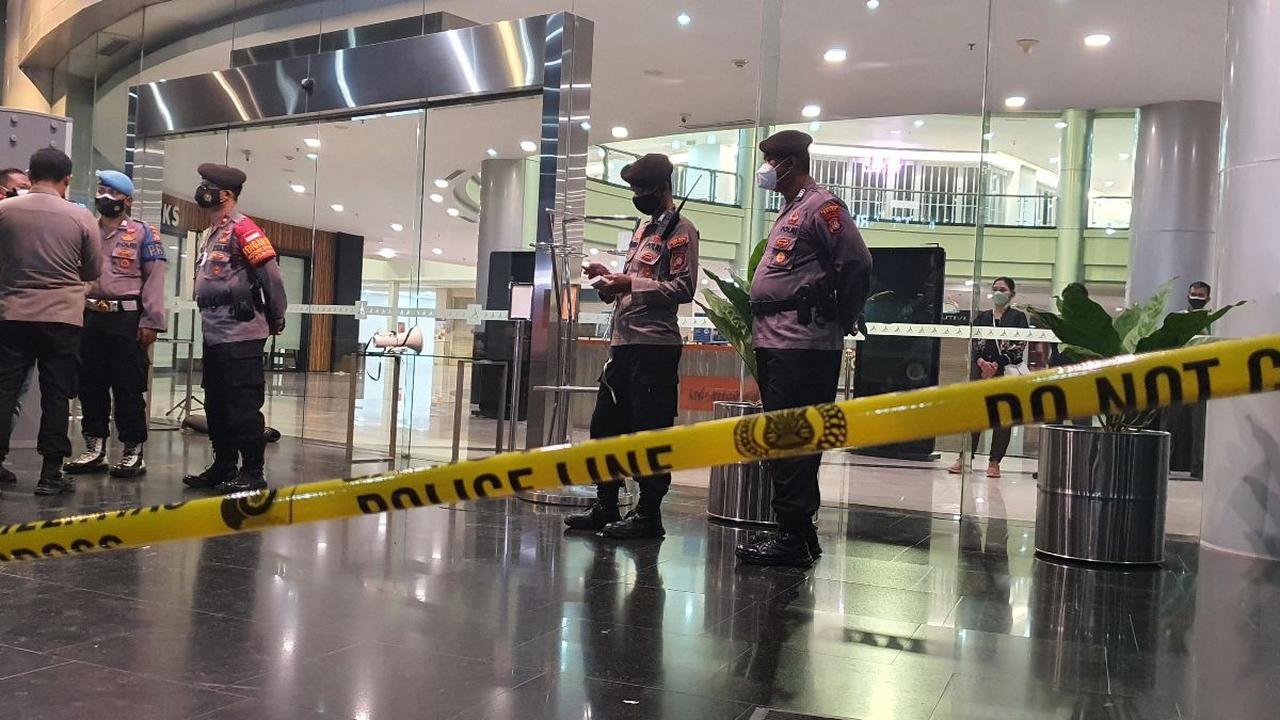 Polisi juga masih menyelidiki dugaan keterlibatan pondok pesantren Raudhatul Mujawwidin.