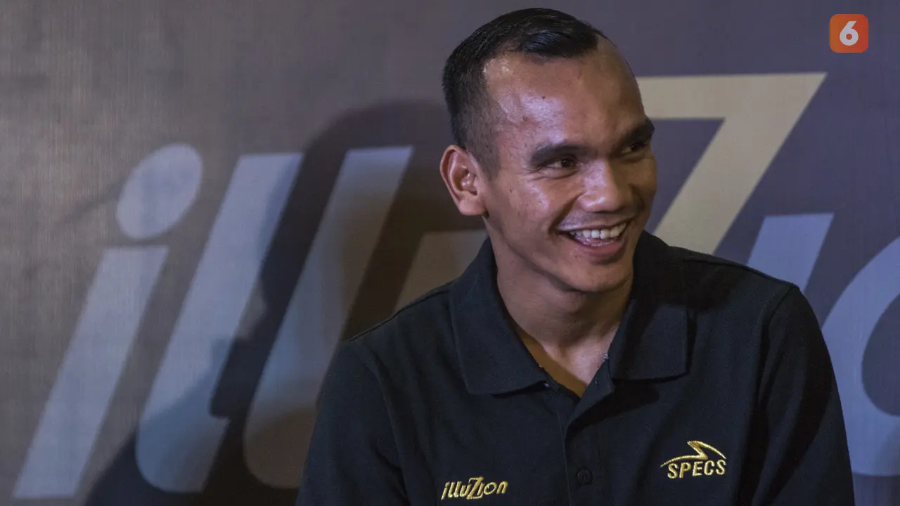 Peluncuran Sepatu Specs