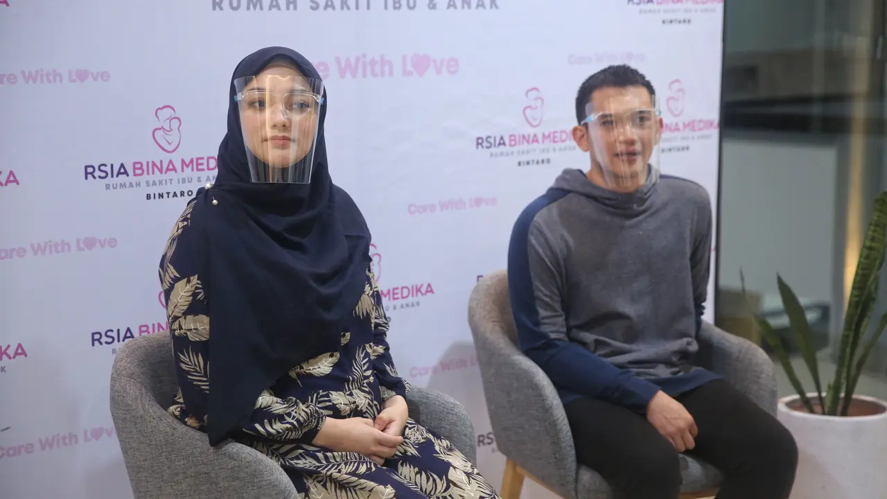 [Fimela] Citra Kirana dan Rezky Aditya