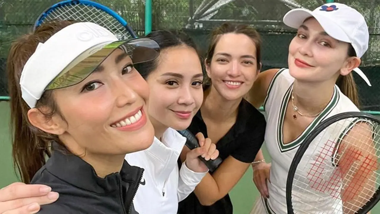 6 Potret Nagita Slavina dengan Geng Tenis RCTC, Kompak Banget