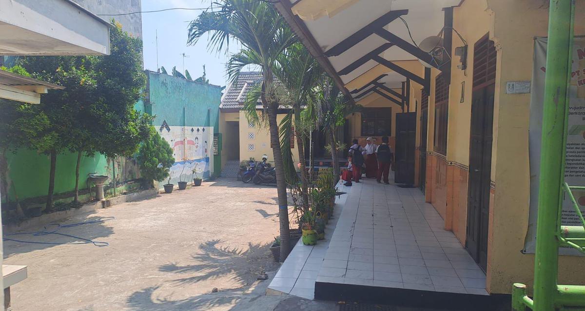 SDN di Kota Tuban Hanya Terima 1 Murid Baru Meski Tawarkan Sepeda Listrik