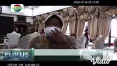 Wali Kota Surabaya, Tri Rismaharini mengeluarkan himbauan dan aturan. Di antaranya melarang penjualan terompet dan petasan untuk perayaan tahun baru. Serta kepada masyarakat yang berlibur ke Surabaya, harap melampirkan surat bebas Covid-19.
