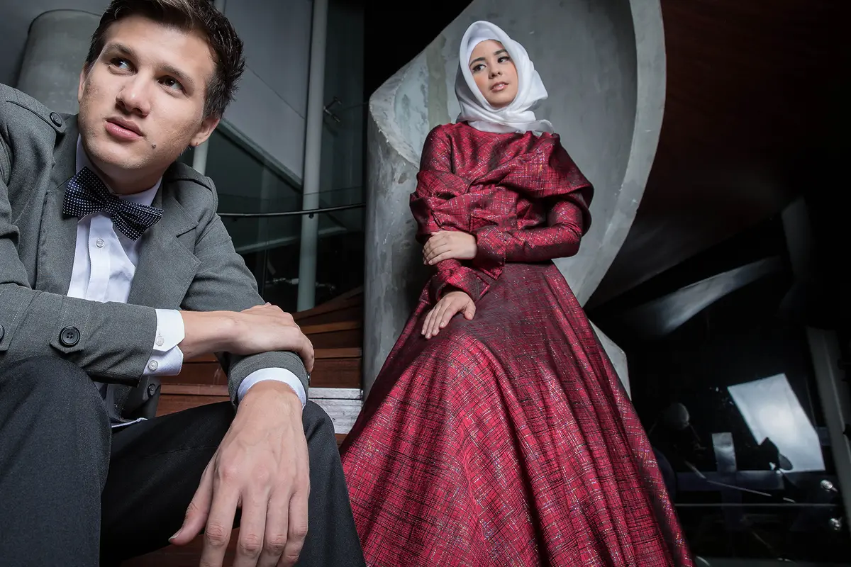 Risty Tagor dan Stuart Collin