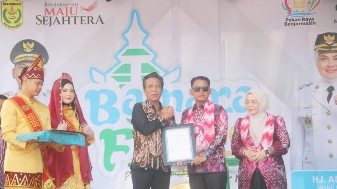 Kemenkum Kalsel Lindungi Motif Sasirangan Bamara dengan 25 Sertifikat Hak Cipta: Dorong Ekonomi Kreatif Lokal!