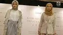 Model mengenakan busana koleksi Kami Idea Raya Presentation 2017 di Jakarta, Selasa (23/5). (Liputan6.com/Immanuel Antonius)