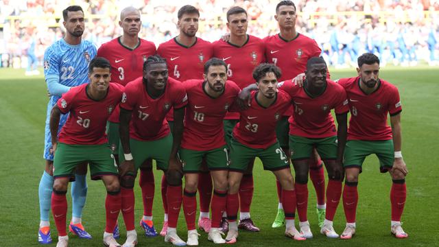 Foto: Cristiano Ronaldo Kembali Cetak Assist Kontra Turki, Portugal Jadi Tim Ketiga yang Melaju ke Babak 16 Besar Euro 2024