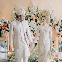 Faradilla Yoshi menikah dengan Bryan McKenzie (Instagram/faradillayoshi)