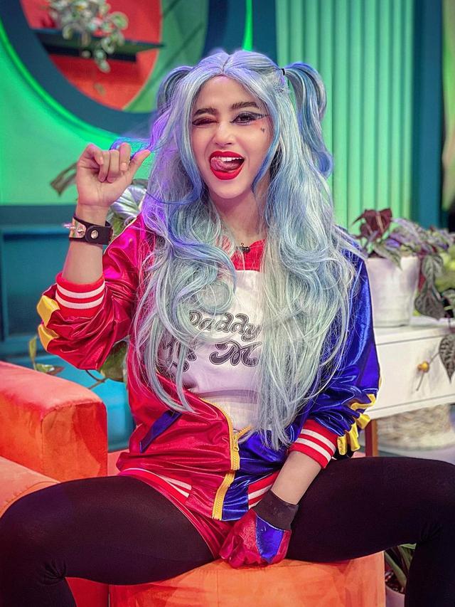 Dewi Perssik. (Foto: Instagram @dewiperssikreal)