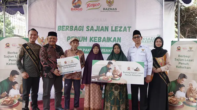 Penyerahan paket sembako Baznas di Surabaya. (Foto: Liputan6.com/Baznas)