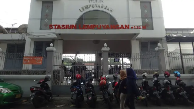 Stasiun Lempuyangan, Yogyakarta.