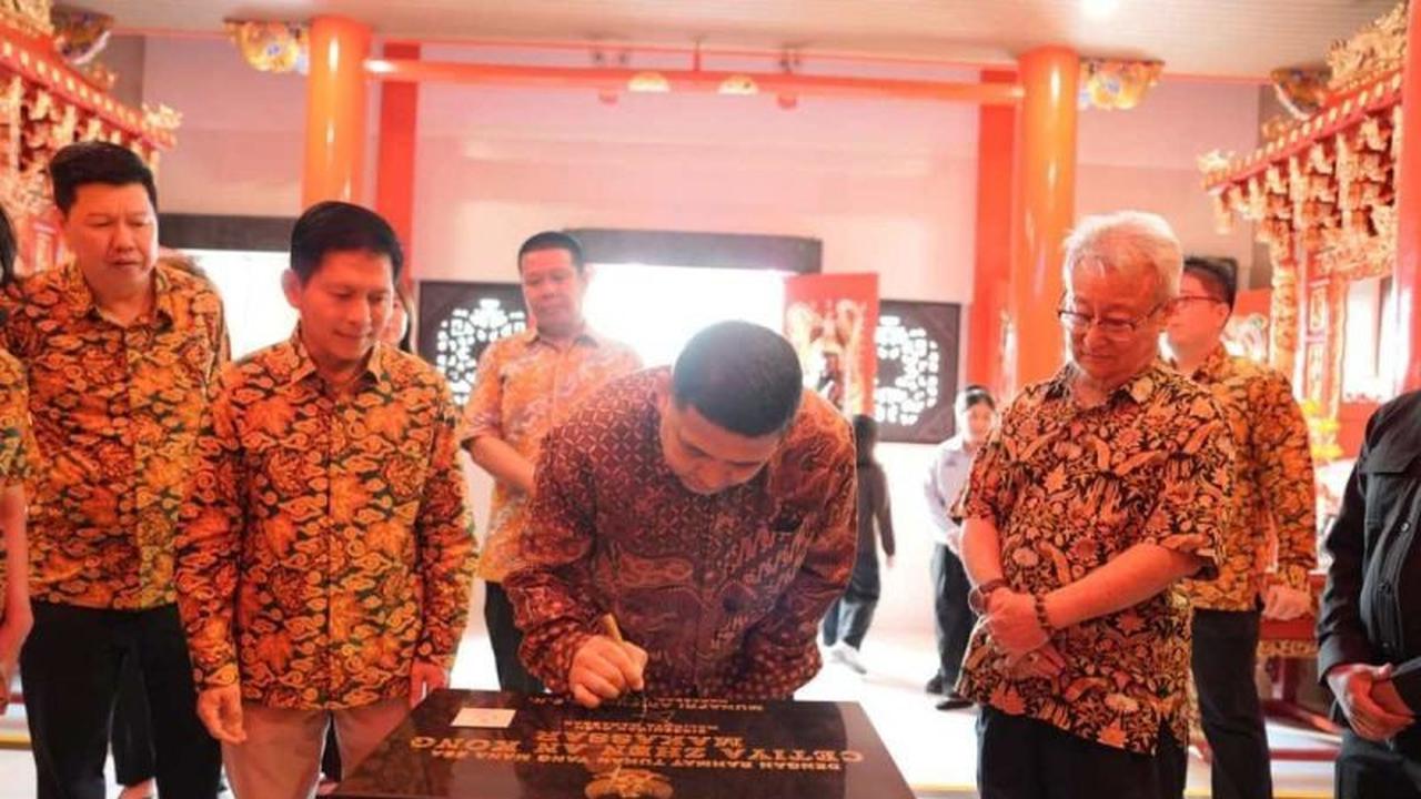 Wali Kota Makassar Resmikan Cetiya Zhen An Kong, Ajak Jaga Toleransi dan Stabilitas Daerah