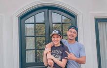Bergaya ala Amerika, Ini Potret Rumah Baru Eza Gionino yang Mewah dan Cozy Abis