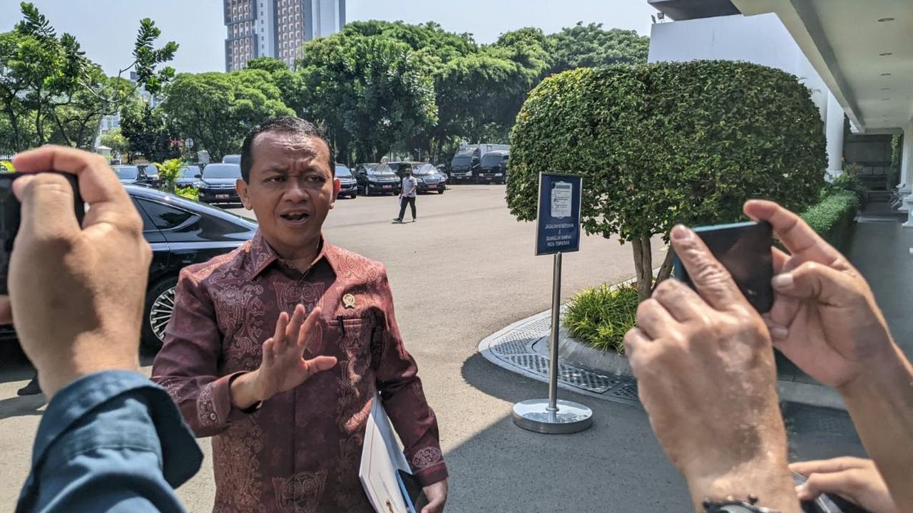 Beberapa yang datang ialah Menteri Koordinator Bidang Perekonomian Airlangga Hartarto, Menteri Lingkungan Hidup dan Kehutanan (LHK) Siti Nurbaya, dan Menteri Investasi/Kepala BKPM Bahlil Lahadalia.