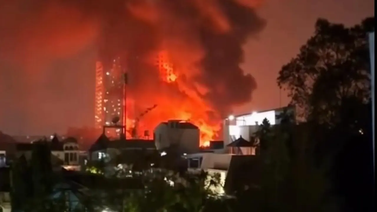 Kebakaran Lapak Rongsokan Cengkareng, 50 Personel Dikerahkan