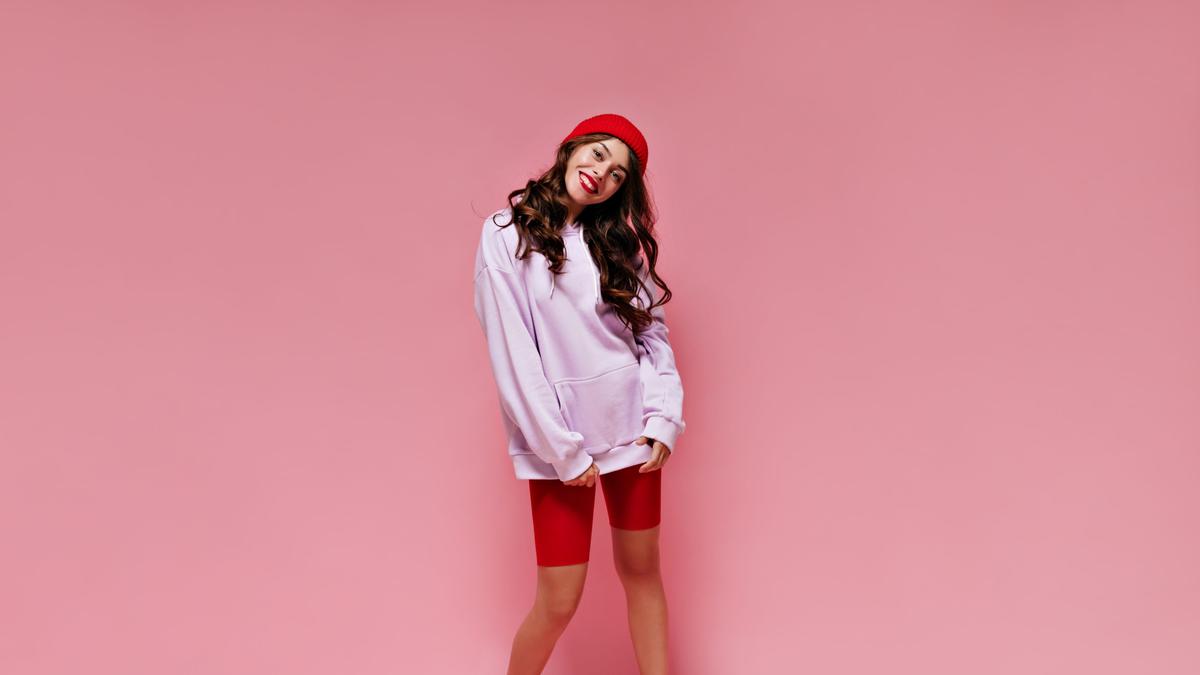 Mix and Match Warna Pink agar Look Kamu Tetap Stylish dan Dewasa