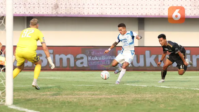 Dewa United vs PSIS Semarang - BRI Liga 1 2023/2024
