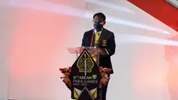 Presiden ASEAN Para Sport Federation (APSF) Maj Gen Osoth Bhavilai memberikan sambutan pada acara penutupan ASEAN Para Games 2022 di Stadion Manahan, Solo, Jawa Tengah, Sabtu (6/8/2022). Tuan rumah Indonesia menjadi juara umum pada ASEAN Para Games 2022 tersebut. (FOTO: Dok. ASEAN Para Sports Federation)