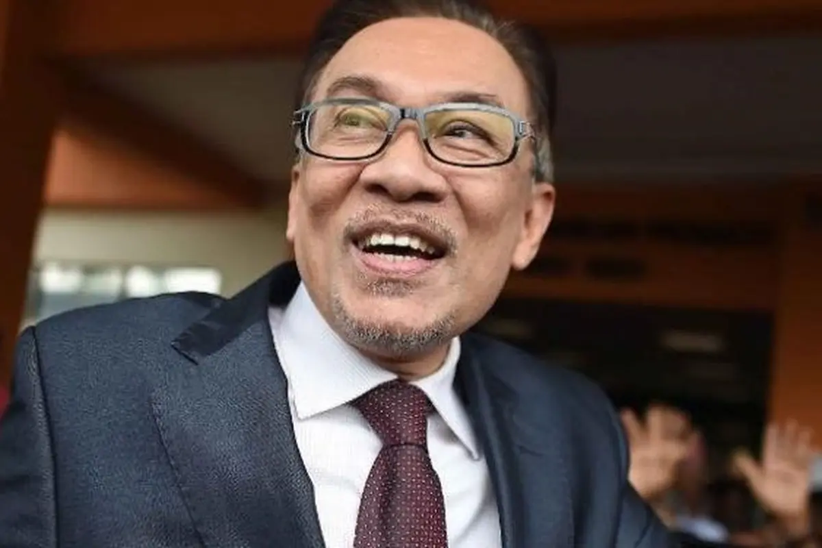 Anwar Ibrahim.