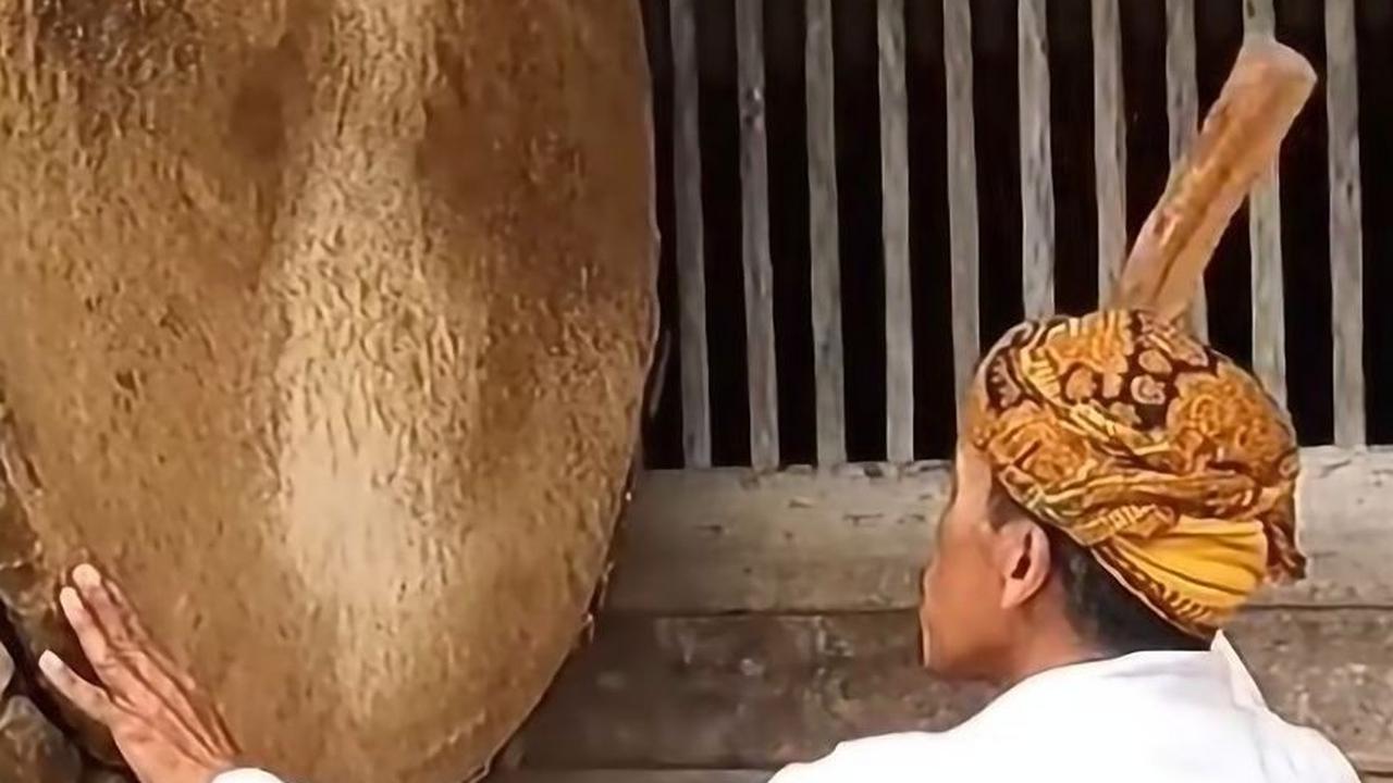 Melihat Keunikan Masjid Kayu di Kampung Naga, Beduknya Tak Boleh Ditabuh Sembarangan