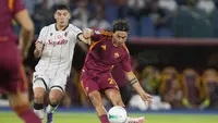 Arti Tersembunyi Tato Garis Hitam di Lengan Pesepak Bola Mulai Terungkap