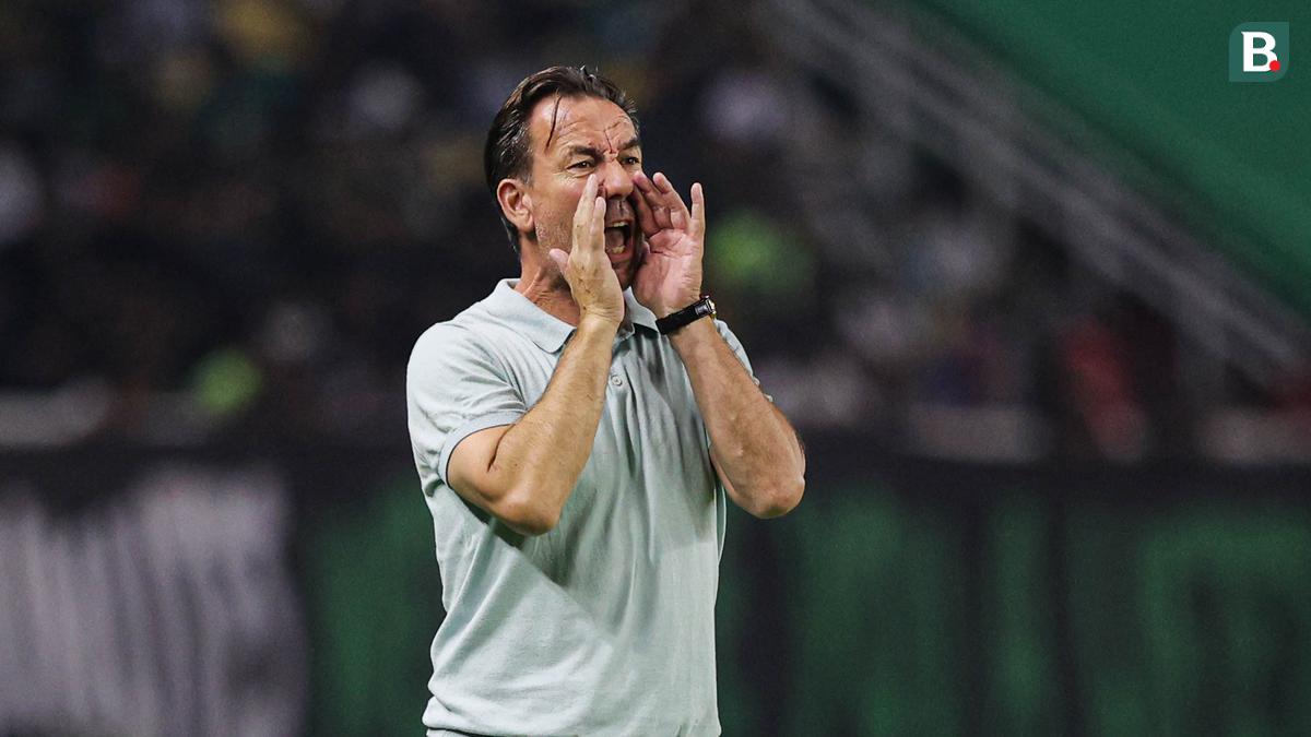 Bercokol di Posisi 5 Besar Klasemen BRI Super League, Jean-Paul van Gastel Ingatkan PSIM untuk Tak Jemawa