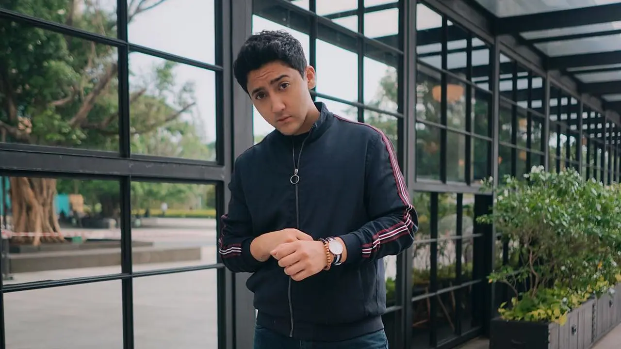 Aron Ashab.