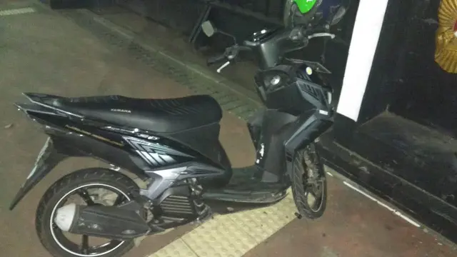 Sepeda motor mencurigakan di Mabes AD. (Liputan6.com/Putu Merta Surya Putra)