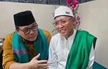 Jokowi Bertemu Adik Kelas di UGM, Pernah Naik Gunung Bareng