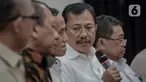 Menkes Terawan Agus Putranto memberikan keterangan terkait dua WNI yang terjangkit virus corona di Kemenkes, Jakarta, Senin (2/3/2020). Diketahui, keduanya tertular virus corona dari warga negara Jepang yang berkunjung ke rumah mereka di Depok, beberapa waktu lalu. (Liputan6.com/Faizal Fanani)