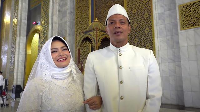 Bejo Sugiantoro dan istri