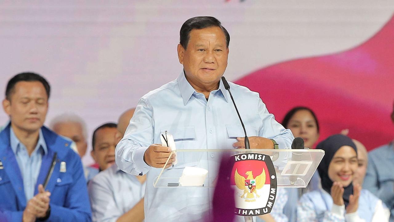 VIDEO: Prabowo Jawab Ganjar: Makan Gratis Mutlak, Internet Gratis Bagus Atasi Ketimpangan