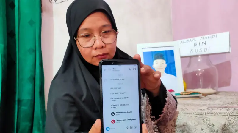 Nyamar Jadi Santri Gontor, Akun Palsu Minta Ibu AM Hentikan Pengusutan Kasus