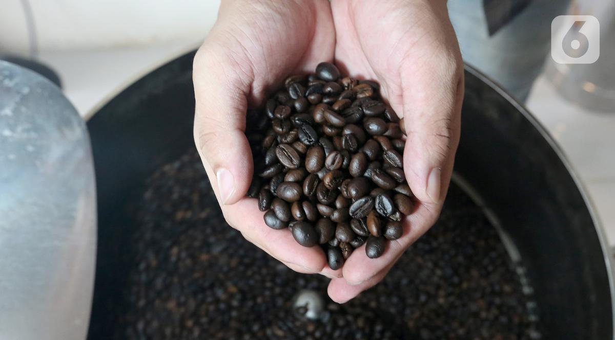 Melihat Proses Coffee Roasting, Penentu Aroma dan Karakter Kopi