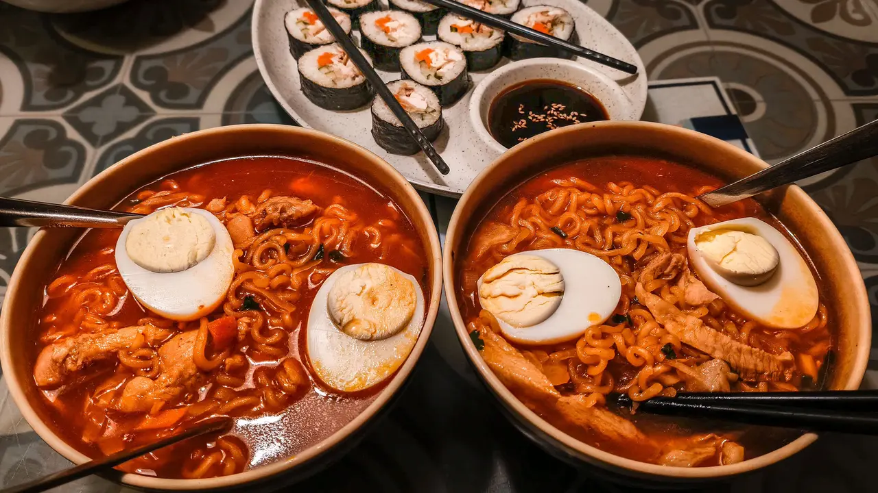 Tambahkan Kaldu Ayam untuk Menambahkan Cita Rasa Rabokki