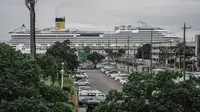 Kapal pesiar Costa Serena bersandar di Pelabuhan Nagoya, Prefektur Aichi, Jepang, Selasa (15/9/2026), menjelang penyelenggaraan Asian Games Aichi-Nagoya 2026. Kapal sepanjang sekitar 300 meter dengan bobot lebih dari 100.000 ton dan memiliki 1.500 kamar tersebut disewa dengan biaya sekitar 4,5 miliar yen (Rp 514 miliar) sebagai salah satu akomodasi atlet dan ofisial karena panitia tidak membangun perkampungan atlet.