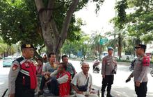 Polisi Gencarkan Razia Debt Collector di Cengkareng, Pastikan Keamanan Warga