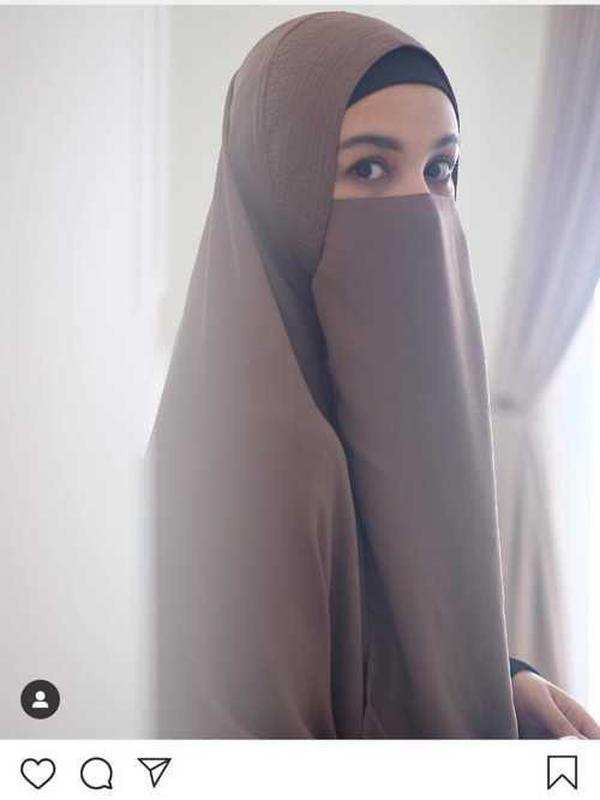 shireen sungkar