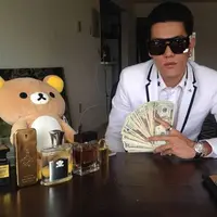 Mungkin ini alasannya banyak orang lebih memilih untuk hidup sederhana. | via: fadoflo.com