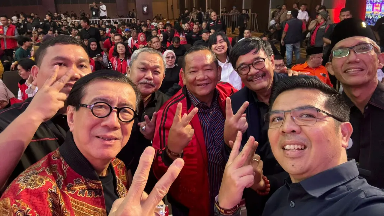 Anggota Dewan Perwakilan Rakyat (DPR) Bane Raja Manalu bersama sejumlah anggota DPR lain dari Fraksi PDIP komitmen menangkan Edy-Hasan di Pilkada Sumut. (Istimewa)