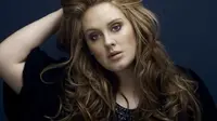 Album Milik Adele Terlaris di Inggris Dalam 10 Tahun Terakhir